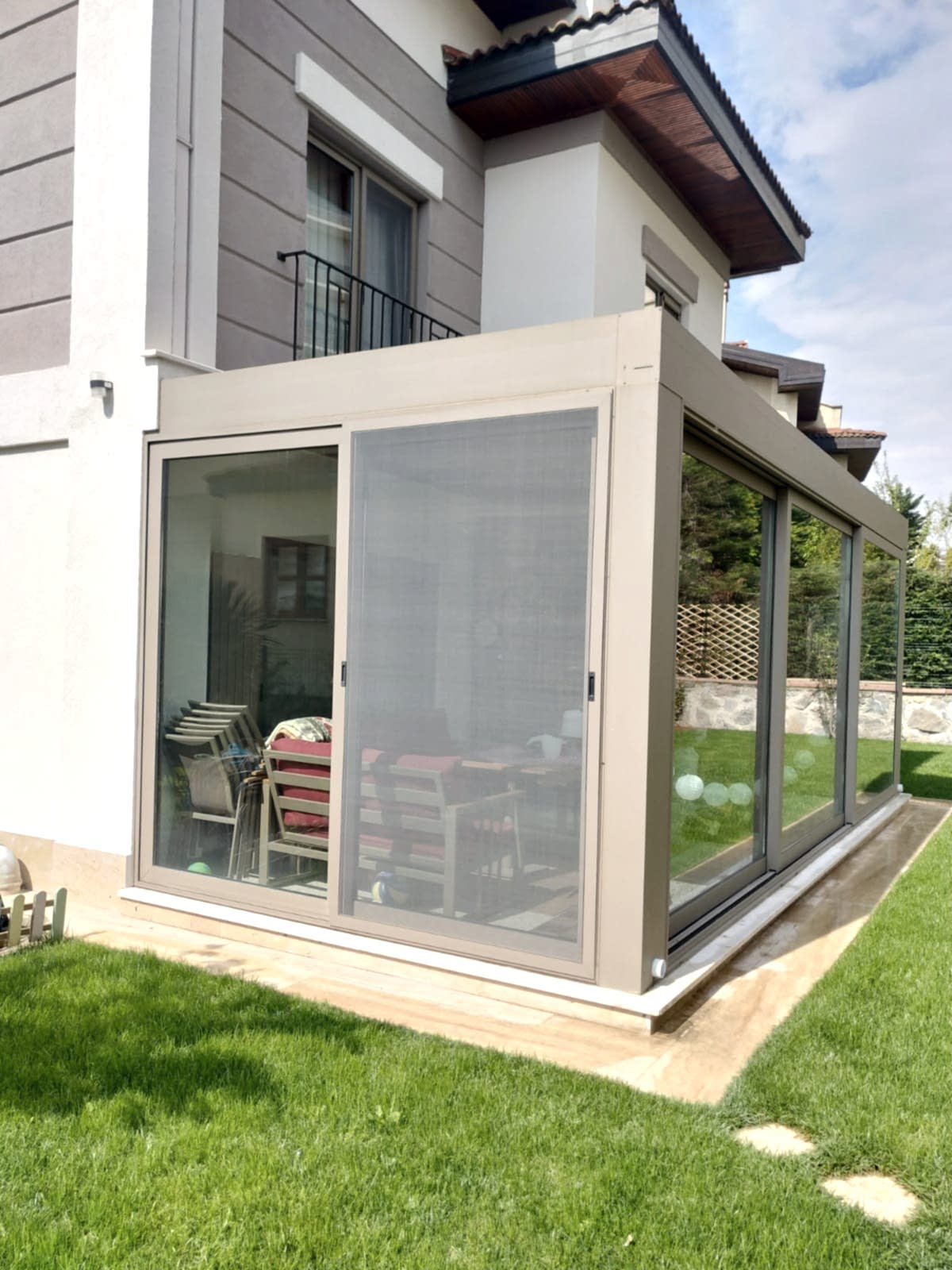 Kup Veranda 1