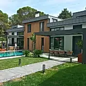 Kup Veranda 4
